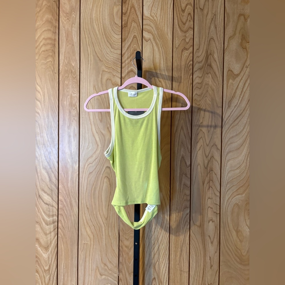 LE LIS Lime Open-Back Racer Tank - Picture 7 of 9